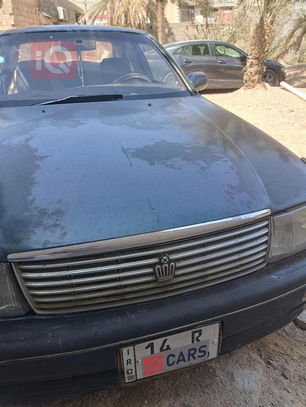 تويوتا كراون 1992 للبيع في العراق - البصرة